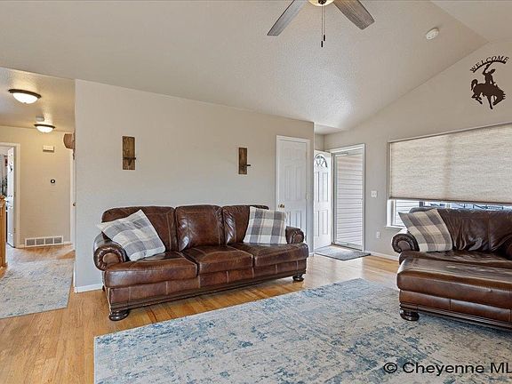 4th image of 5220 Brianna Ct