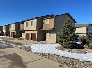 5805 Victoria Ave UNIT B, Williston, ND 58801