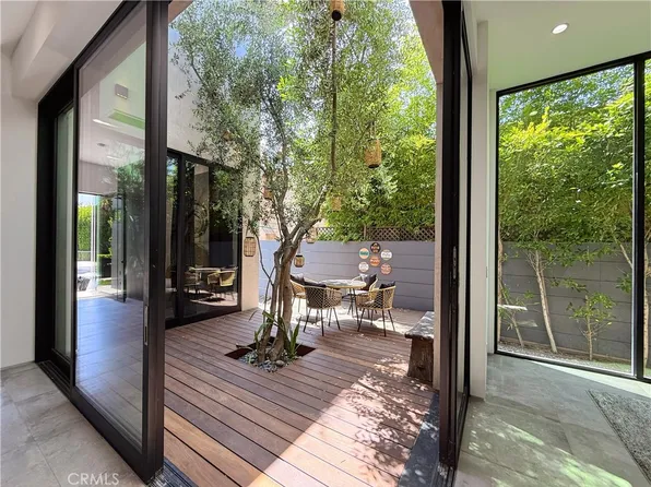 415 N Martel Ave, Los Angeles, CA 90036