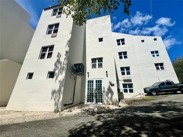125 Harbour Dr #8, Humacao, PR 00791