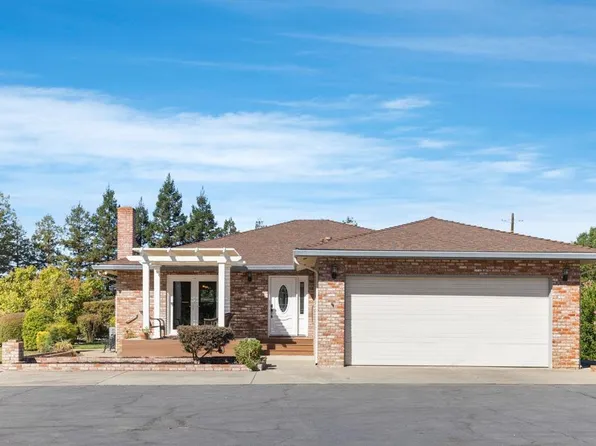 20201 N Dustin Rd, Acampo, CA 95220