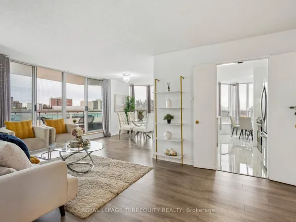 410 McLevin Ave #709, Toronto, ON M1B 5J5