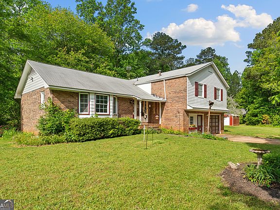 4th image of 768 Burwell Rd