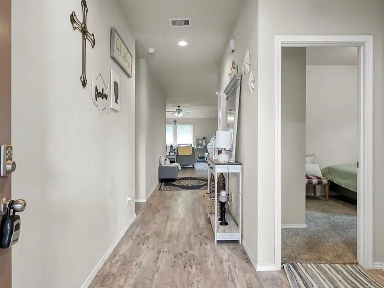 2290 Strong Horse Dr — Photo 3