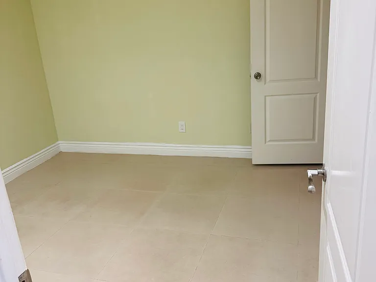 139A Sweeny St — Photo 7
