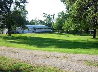 8700 E Howard Ave, Lexington, OK 73051