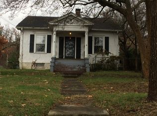 1801 Beechwood Dr, South Charleston, WV 25303