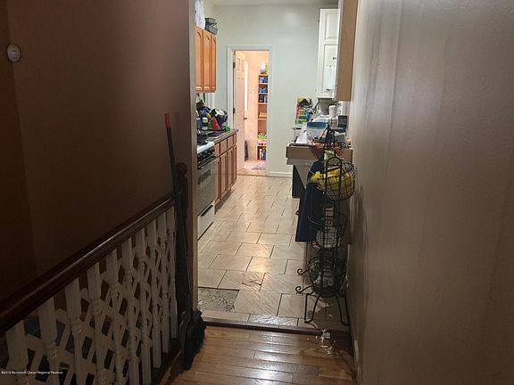 4th image of 144 Heckel St