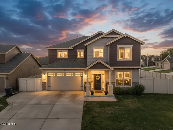 1713 Liberty Ln, Sunnyside, WA 98944