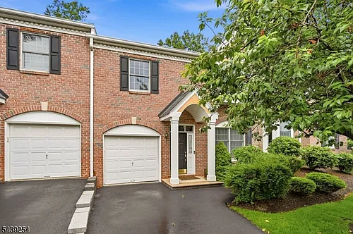 75 Spring Hill Cir Photo 1