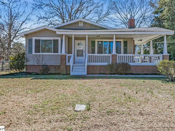 9 Shaw Dr, Williamston, SC 29697