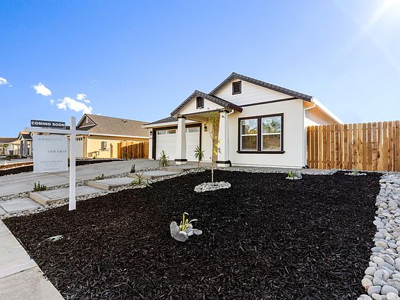 3rd image of 4432 Sundari Ave