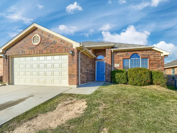 9208 Jason Dr, White Settlement, TX 76108