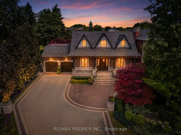 243 Rumble Ave, Richmond Hill, ON L4C 4G5