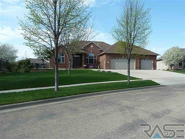 1st image of 5125 S Barrington Dr