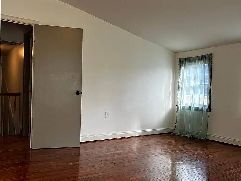 107 Walnut St — Photo 30