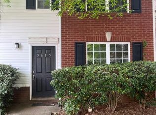 5615 Strathmoor Manor Cir, Lithonia, GA 30058