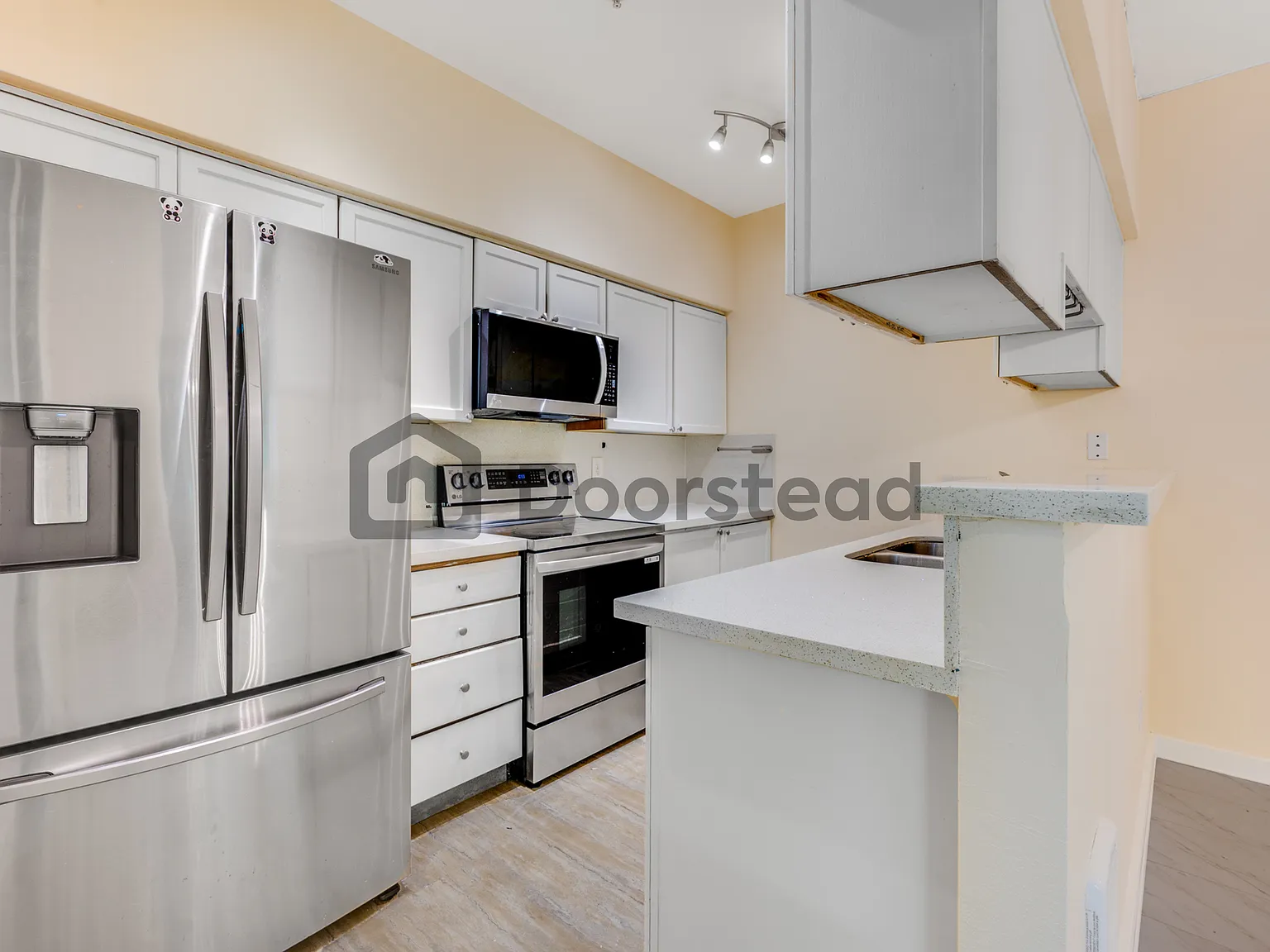 2 bed, 2.0 bath, 939 sqft, $2,050 — Photo 4