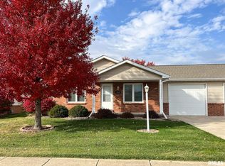 1138 Breeze Way, Washington, IL 61571