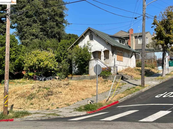 1908 E 28th St, Oakland, CA 94606