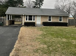 9507 Whipps Mill Rd, Lyndon, KY 40242