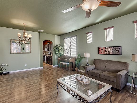 5th image of 43287 W Lindgren Dr