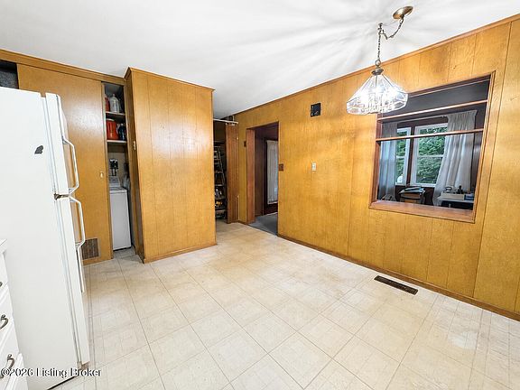 5th image of 1713 Millgate Rd