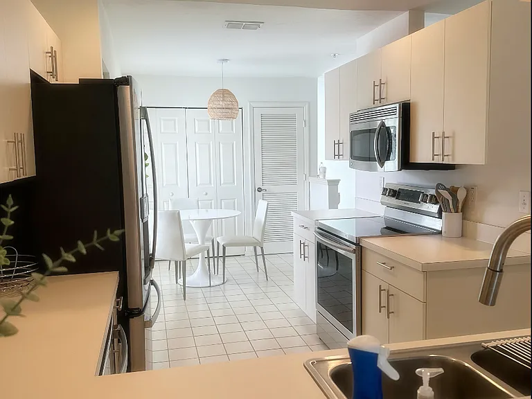 4940 Deerfield Way #203 — Photo 4