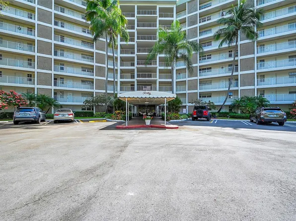 3051 N Course Drive #508, Pompano Beach, FL 33069