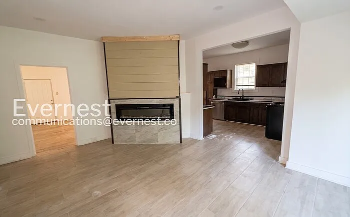 3 bed, 2.0 bath, 1320 sqft, $980 — Photo 1