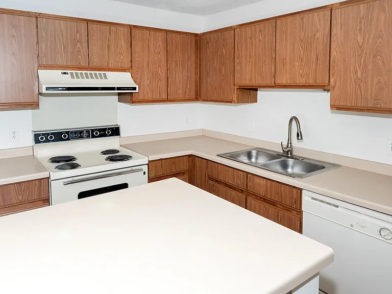 Audenn Apartments — Photo 38