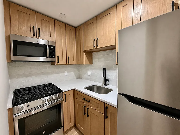 96 Miller Ave #2 — Photo 1