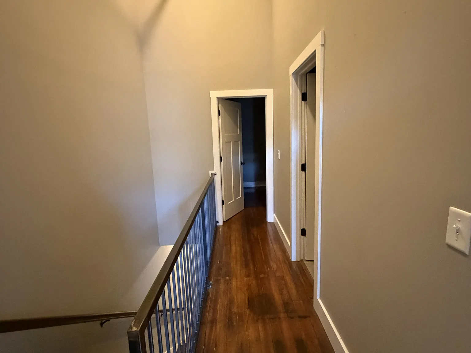 2 bed, 1.5 bath, 1232 sqft, $1,800 — Photo 2