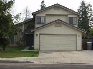 2576 Mitchell Ave, Clovis, CA 93611