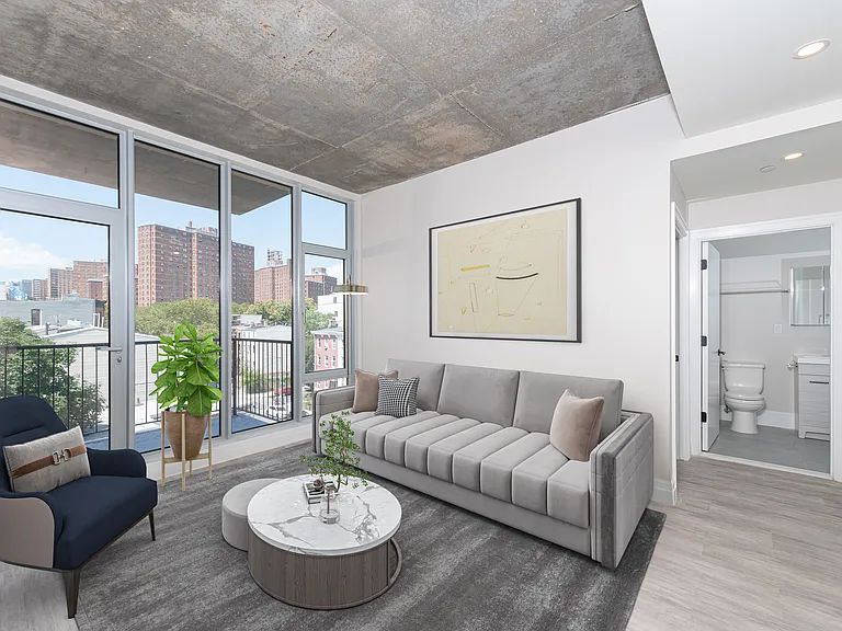 1044 Bedford Ave #4C — Photo 1