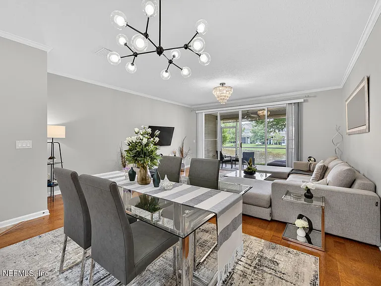 4166 Highwood Dr — Photo 14
