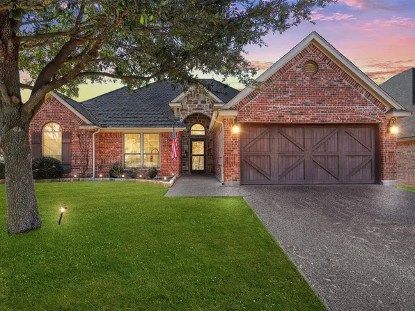 113 Firestone Dr, Aledo, TX 76008