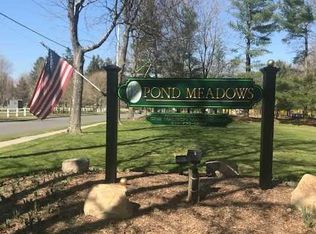 34 Krinsky Ct, Mahwah, NJ 07430