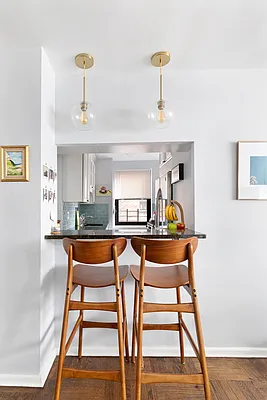 Sold by Triplemint | media 5