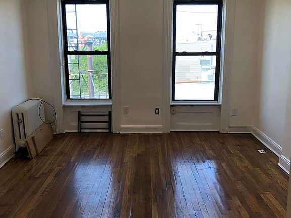 3rd image of 448 3rd Ave #4