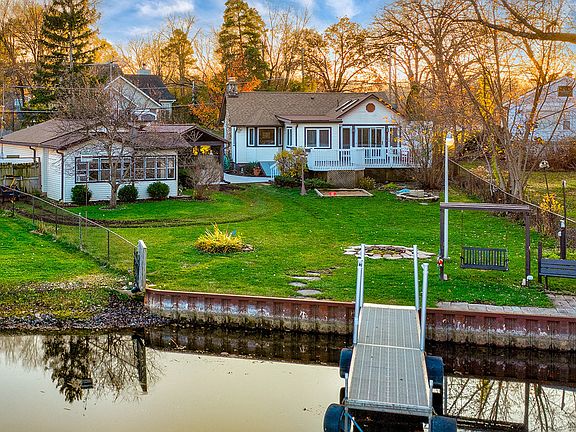 4th image of 25476 W Highwoods Dr
