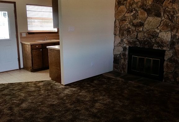 4th image of 1224 Manana Blvd