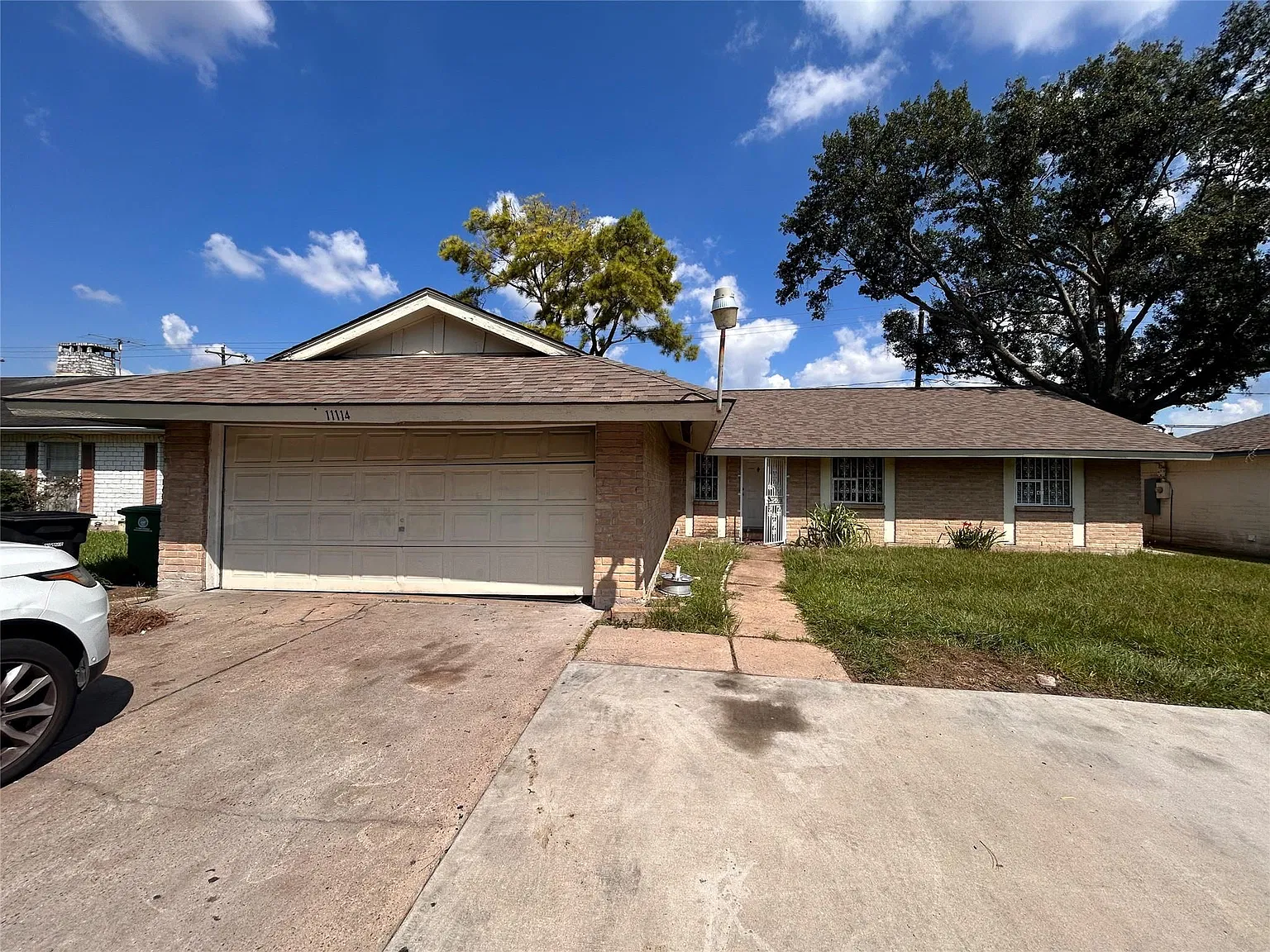 3 bed, 2.0 bath, 1884 sqft, $1,850 — Photo 2