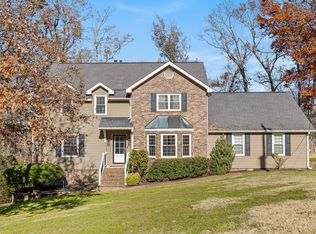 822 Stone Crest Cir, Chattanooga, TN 37421