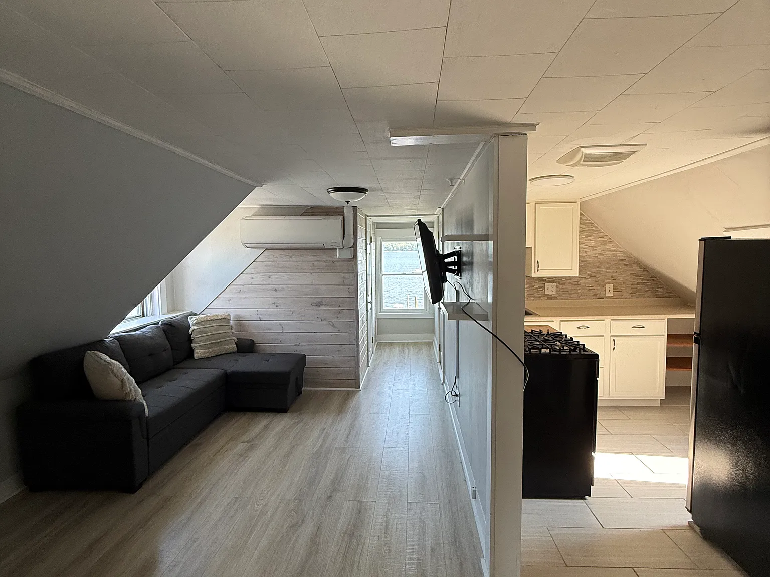 1 bed, 800 sqft, $1,450 — Photo 3