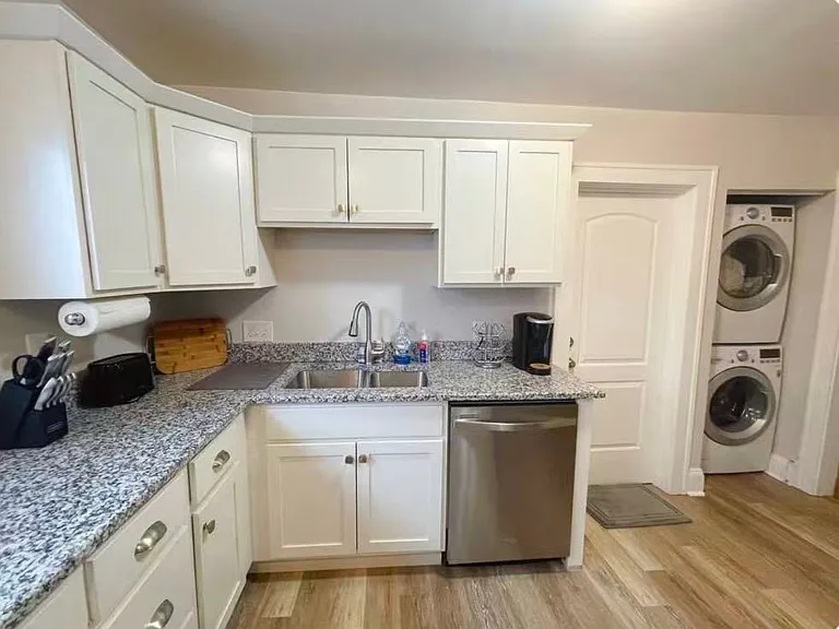 16818 Kenyon Rd — Photo 6