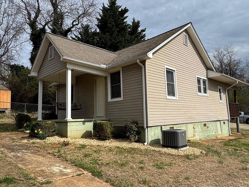1st image of 595 Orchard Ave