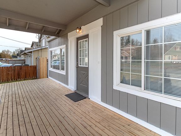 5th image of 958 101st Street Ct E