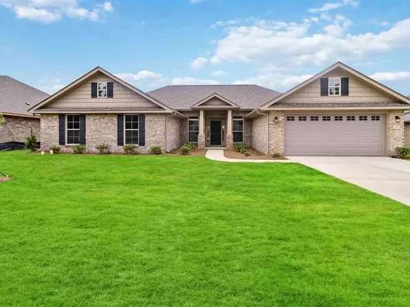 917 Jackson Trace Dr, Morris, AL 35116