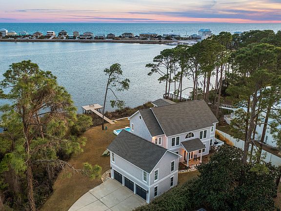 3rd image of 119 Oyster Lake Dr